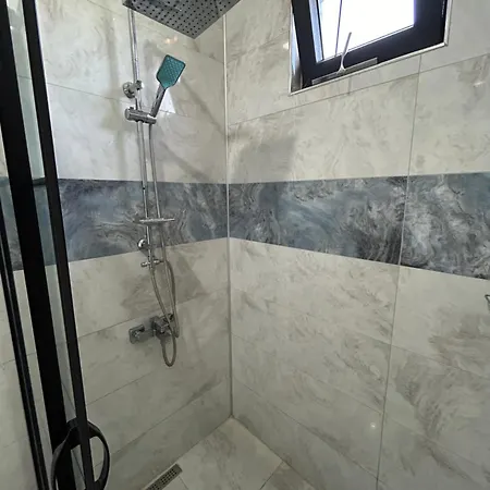 Hisaroenue Jasmin 350m Vakantiehuis