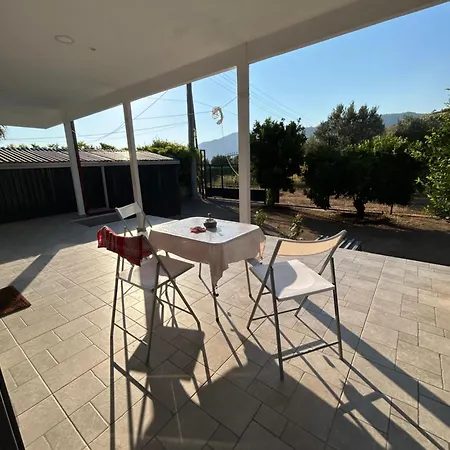 Hisaroenue Jasmin 350m Vakantiehuis *