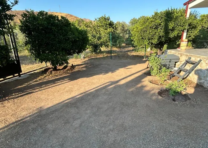 Дом отдыха Hisaroenue Jasmin 350m Хисароню